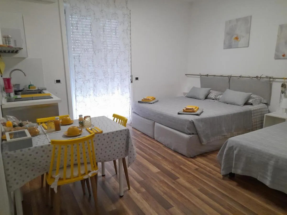 Cristel Malpensa Room Cardano Al Campo Italy